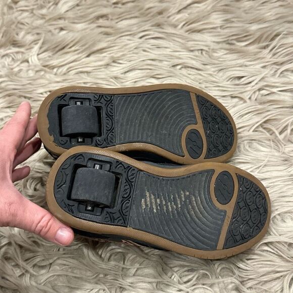 Heelys skating sneakers size 1 - Picture 4 of 6